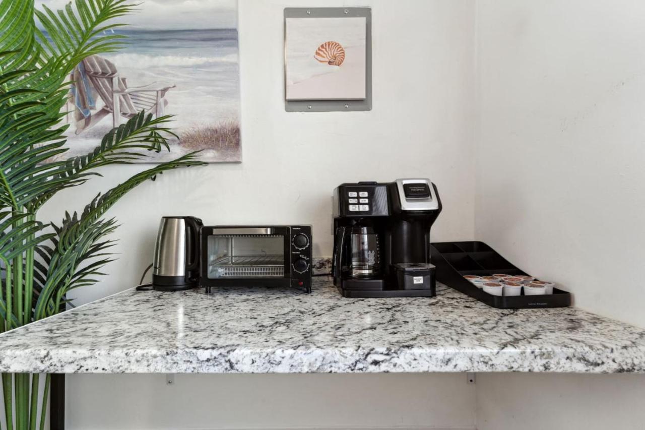 Apartment Catalina By The 6 *