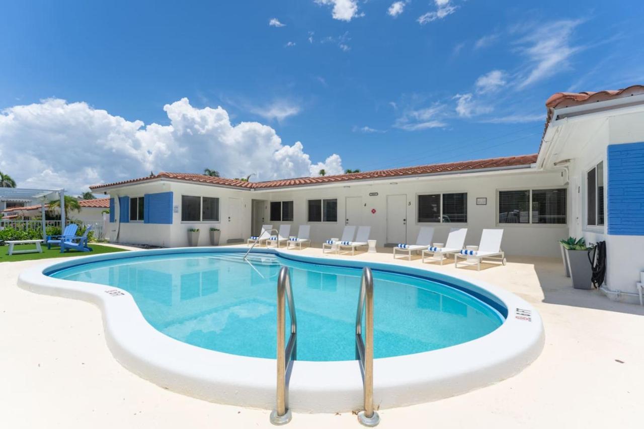 Apartment Catalina By The 6 *